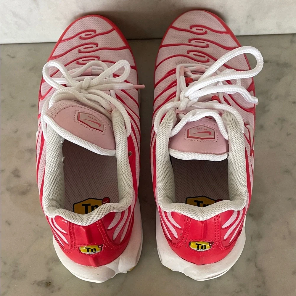 NIKE 2000 Air Max Plus Valentine's Day Pink Red Sneakers Wmns 6 RARE